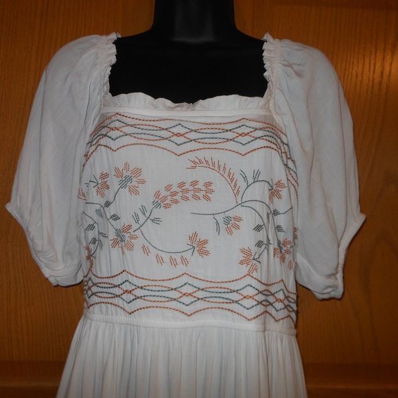 NWT!!! POLAGRAM Embroidered Maxi - Picture 1 of 10